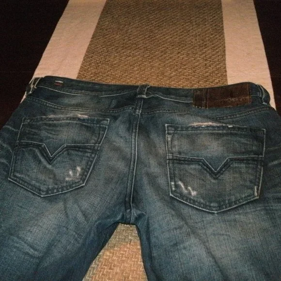Diesel Larkee Regular Straight Distressed Wash 0074Y ITALY size W - 36 ~ L - 34 - Picture 5 of 6